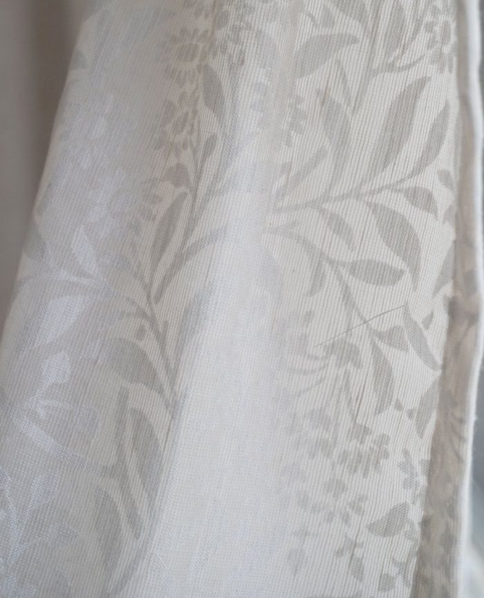 William Morris At Home cafe curtain with a classic daisy print