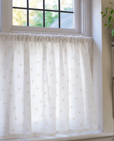 Daisy Dot Slot Top Cafe Curtain M2M