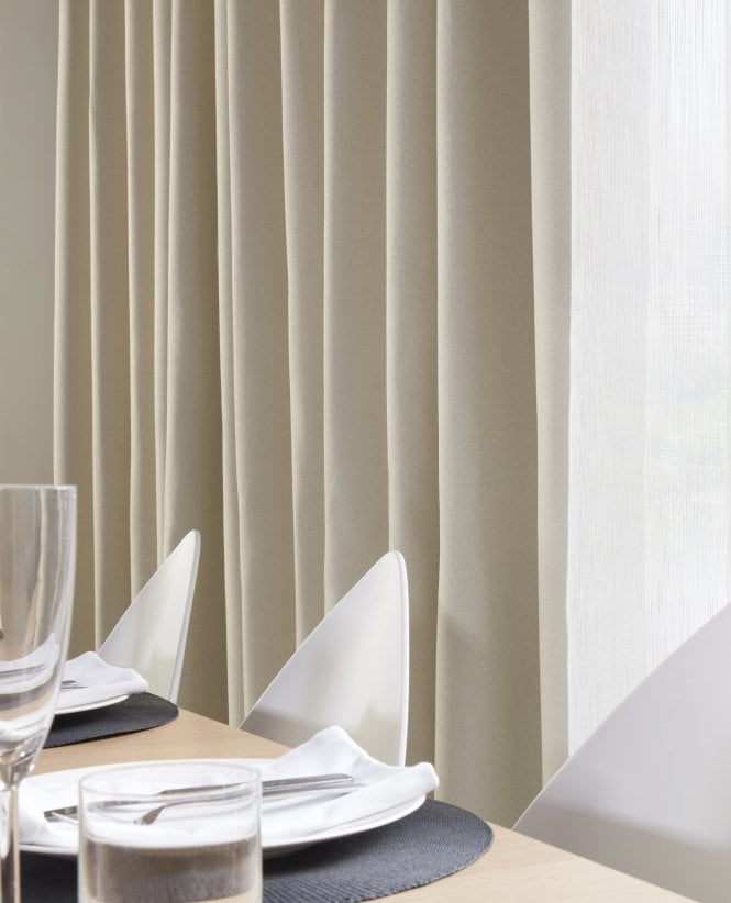 Edmund Bell Expression Dim-Out FR Curtain M2M