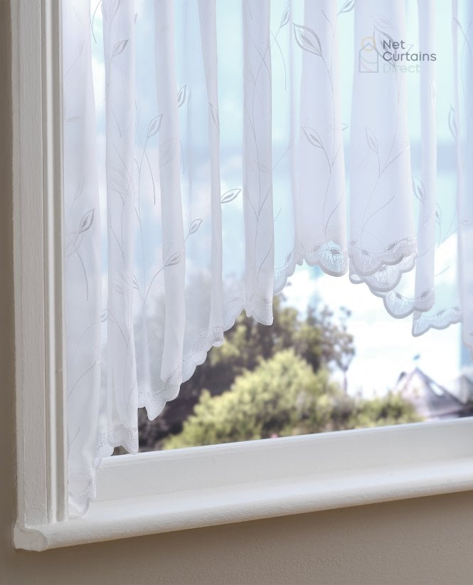 Finesse Liberty White Voile Jardiniere M2M