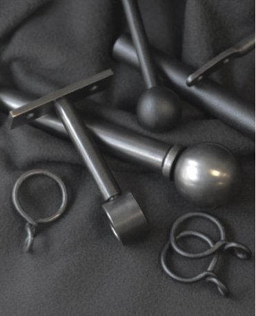 Foundry Face Fix 19mm Forged Iron Pole Kit