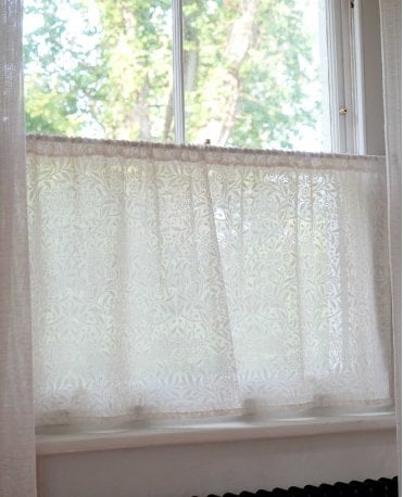 Michaelmas Daisy Cafe Curtain M2M